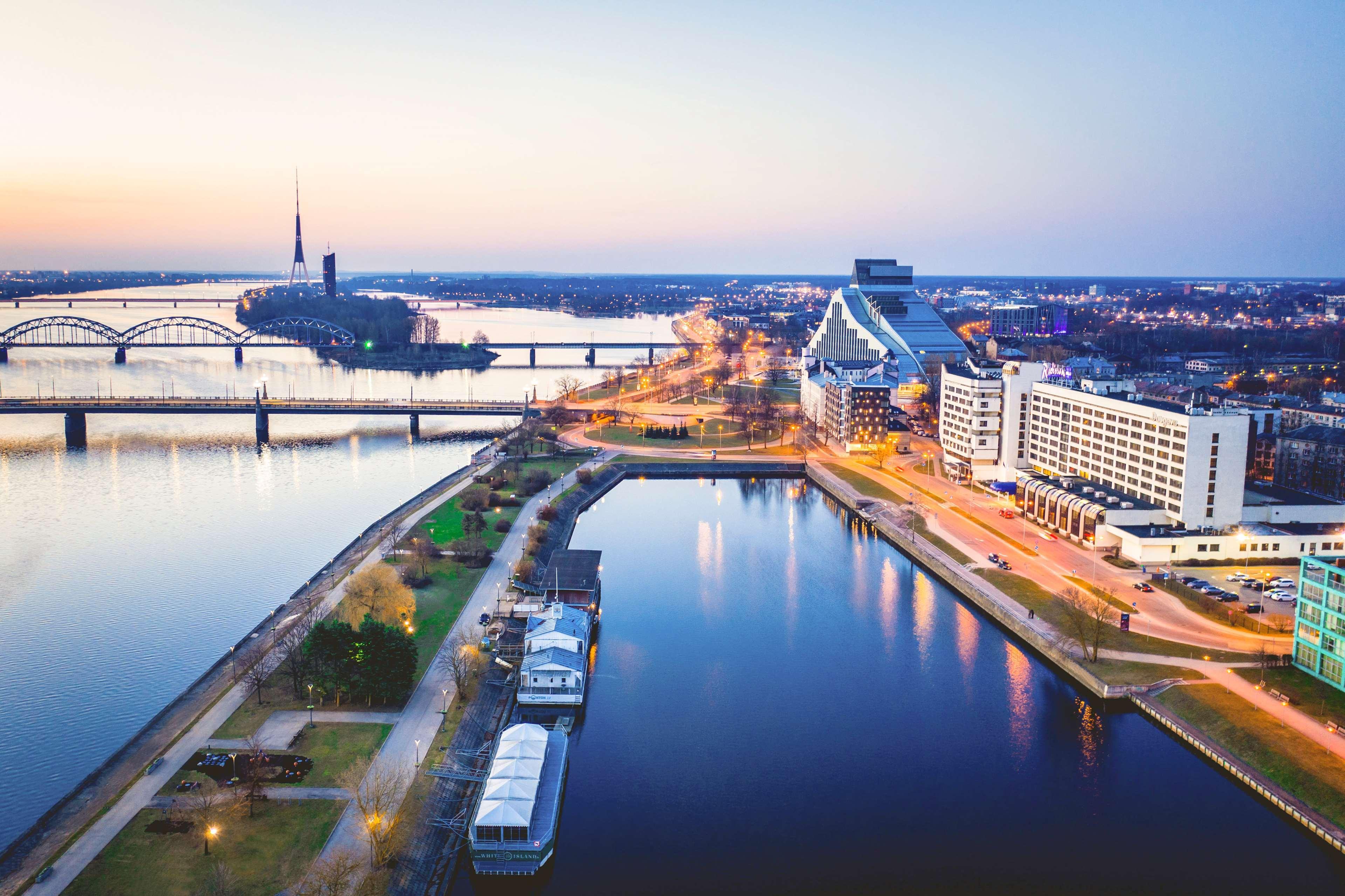 Отель Radisson Blu & Spa, Daugava 4*